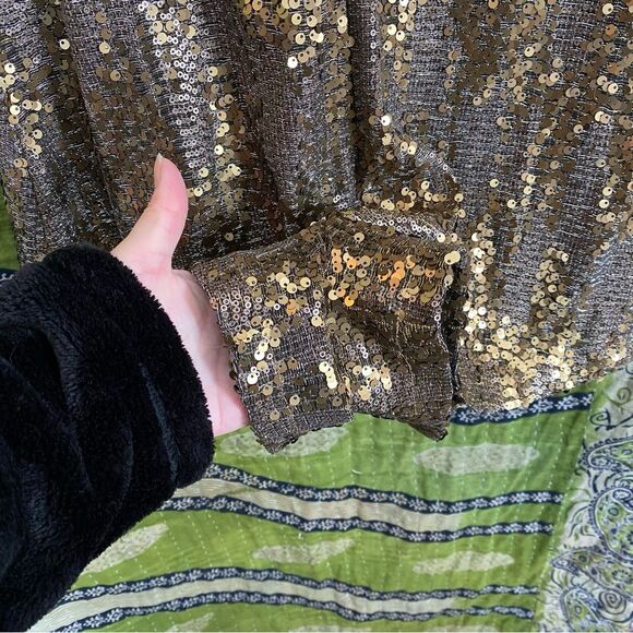 NWOT ASTR Gold Sequin Halter Top Mini Romper Size Medium - Picture 6 of 16